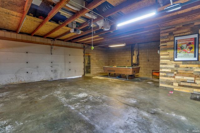 211 N Woods Avenue, Evansville, IN 47712