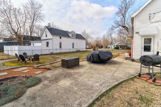 211 N Woods Avenue, Evansville, IN 47712