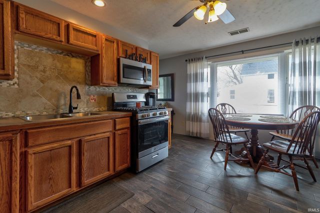 211 N Woods Avenue, Evansville, IN 47712