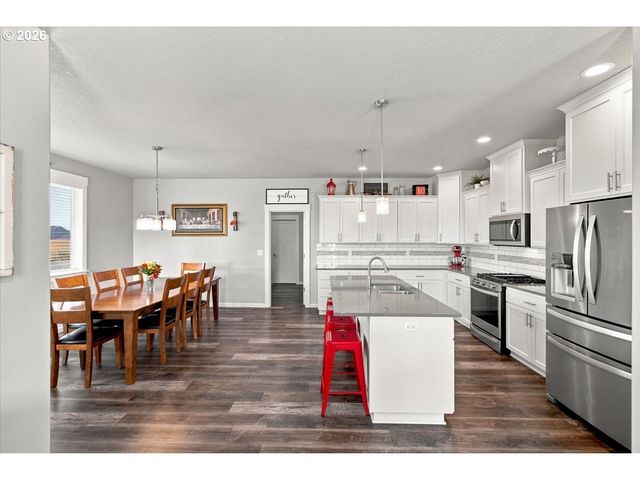 5746 Ne TUSCAN Loop, Albany, OR 97321