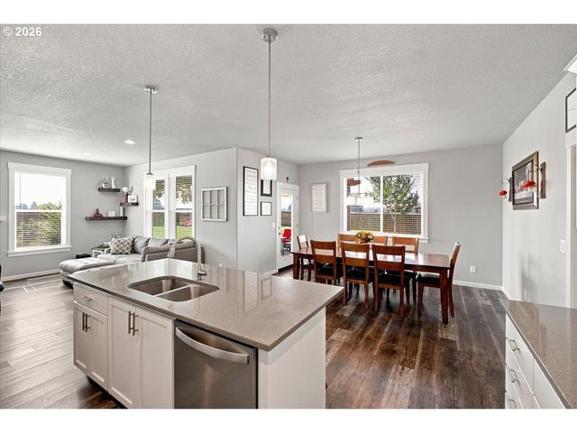 5746 Ne TUSCAN Loop, Albany, OR 97321