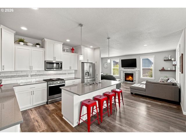 5746 Ne TUSCAN Loop, Albany, OR 97321