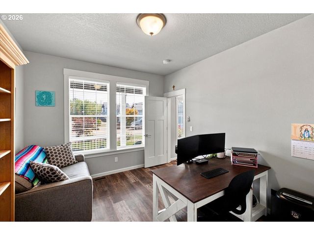 5746 Ne TUSCAN Loop, Albany, OR 97321