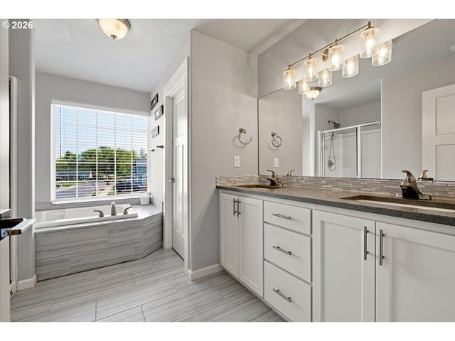 5746 Ne TUSCAN Loop, Albany, OR 97321