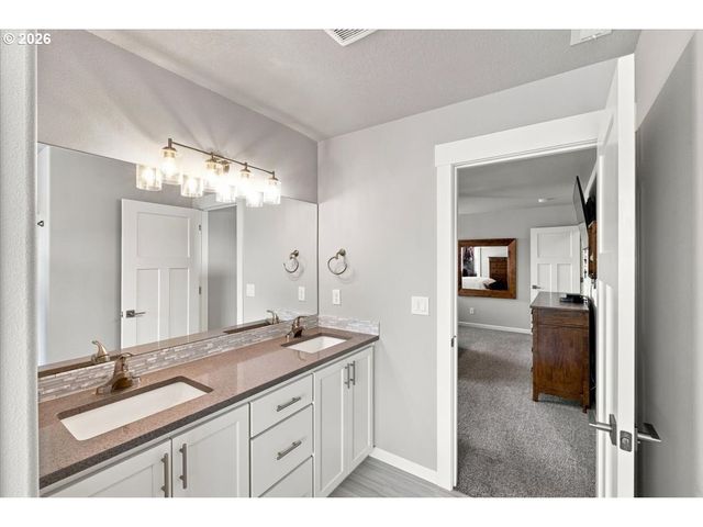 5746 Ne TUSCAN Loop, Albany, OR 97321