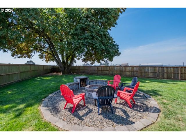 5746 Ne TUSCAN Loop, Albany, OR 97321