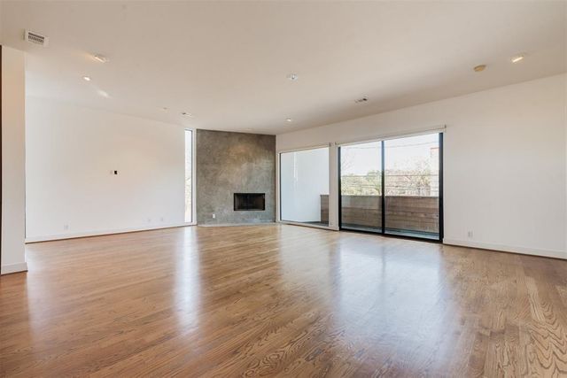 3930 Stanford Street, Houston, TX 77006