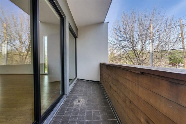 3930 Stanford Street, Houston, TX 77006