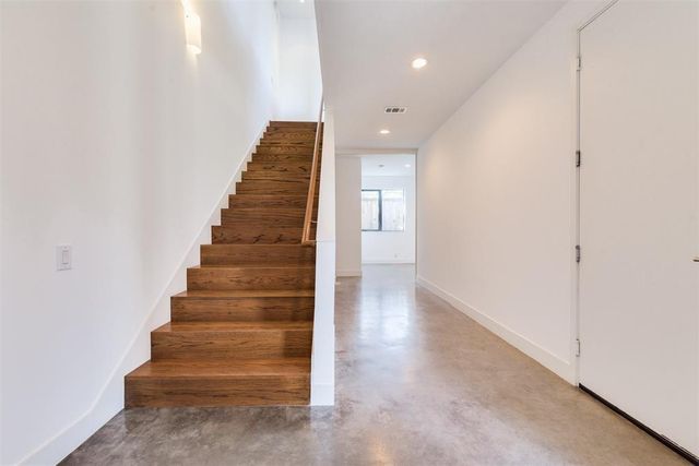 3930 Stanford Street, Houston, TX 77006