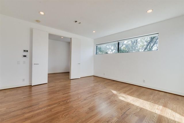 3930 Stanford Street, Houston, TX 77006