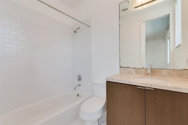 3930 Stanford Street, Houston, TX 77006