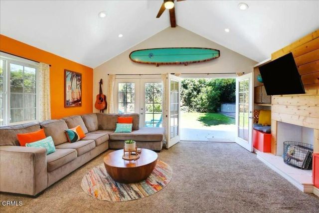 2619 Ocean Avenue, Ventura, CA 93003