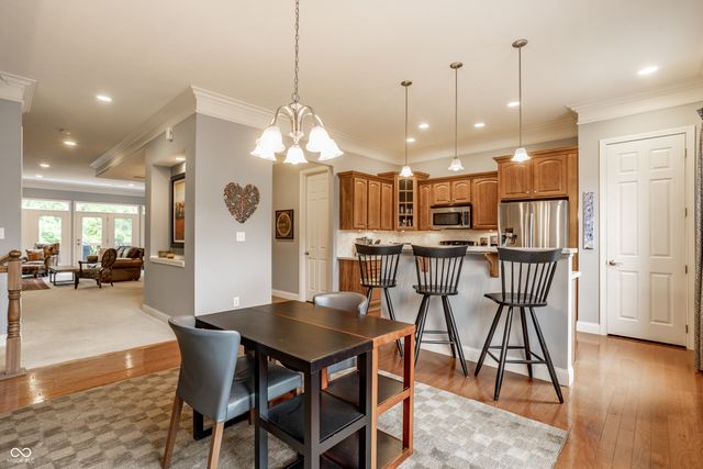 207 Wakefield Way, Zionsville, IN 46077