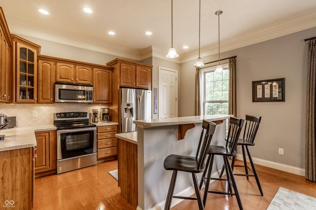207 Wakefield Way, Zionsville, IN 46077