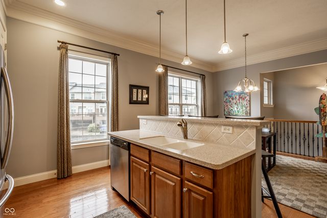 207 Wakefield Way, Zionsville, IN 46077