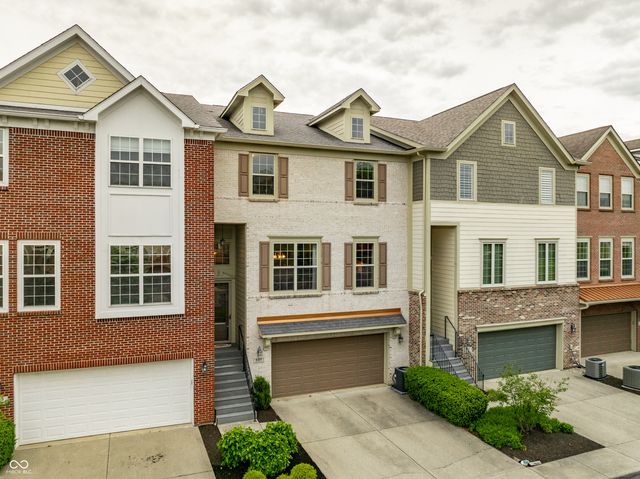 207 Wakefield Way, Zionsville, IN 46077