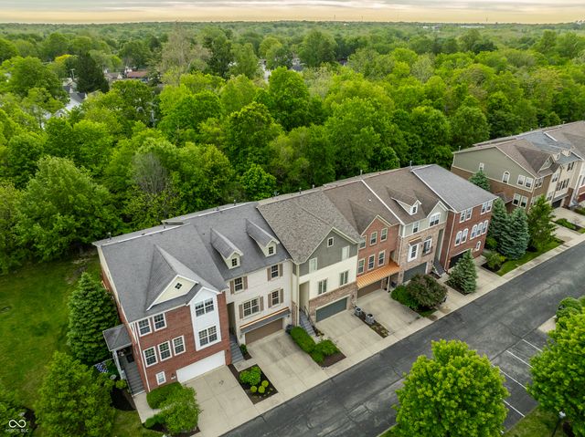207 Wakefield Way, Zionsville, IN 46077