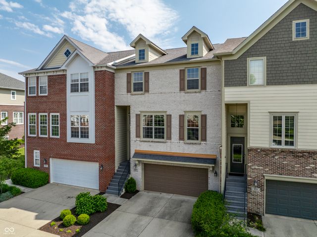 207 Wakefield Way, Zionsville, IN 46077