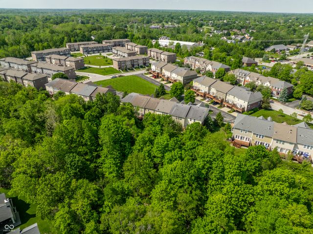 207 Wakefield Way, Zionsville, IN 46077
