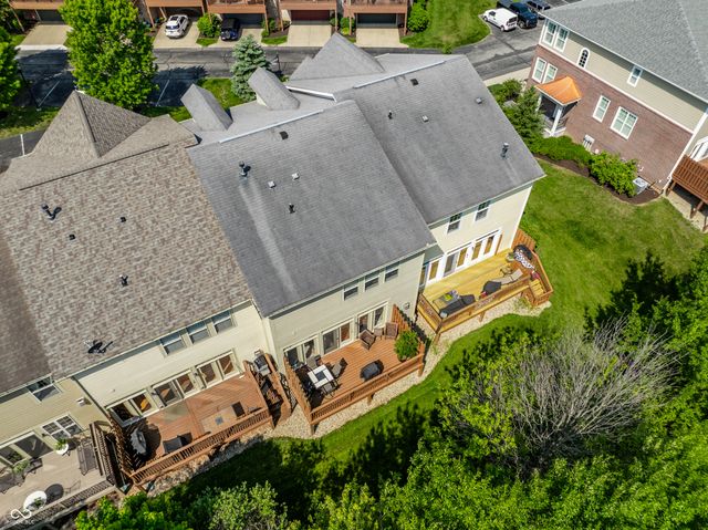 207 Wakefield Way, Zionsville, IN 46077