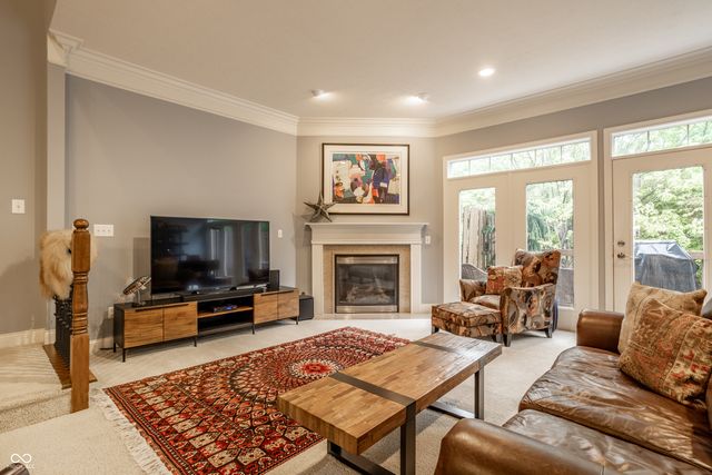 207 Wakefield Way, Zionsville, IN 46077