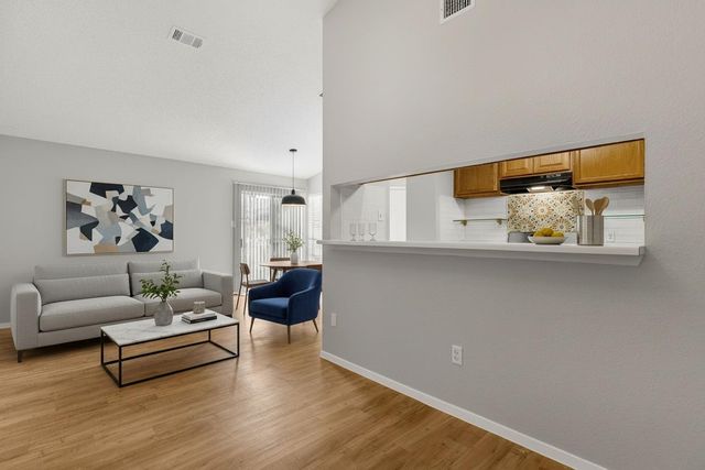 413 Country Aire DR, Round Rock, TX 78664