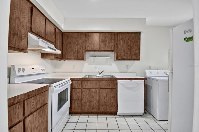 44 CLUB HOUSE DRIVE 106, Palm Coast, FL 32137