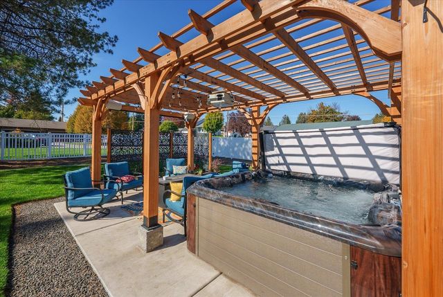 2406 S Progress Rd, Spokane Valley, WA 99037
