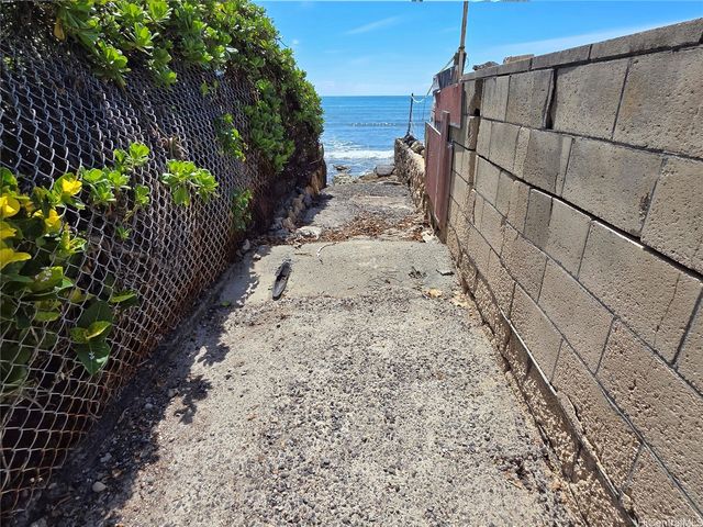 91-669 Pohakupuna Road, Ewa Beach, HI 96706