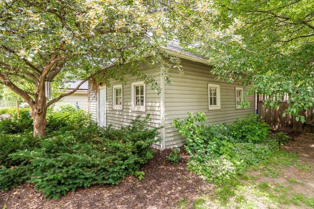 2041 Princeton Avenue, Saint Paul, MN 55105
