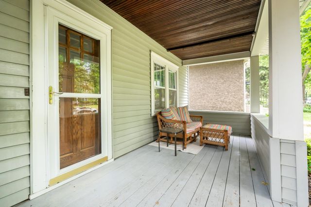 2041 Princeton Avenue, Saint Paul, MN 55105