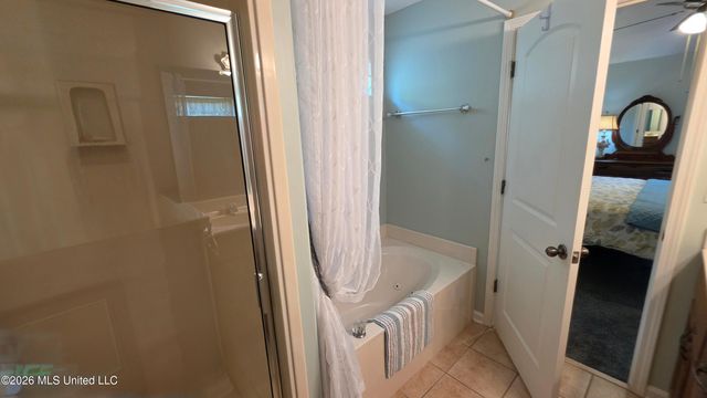 9730 Pigeon Roost Park Circle, Olive Branch, MS 38654