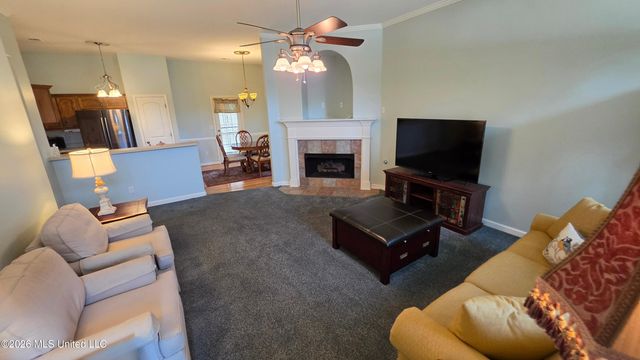 9730 Pigeon Roost Park Circle, Olive Branch, MS 38654