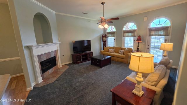 9730 Pigeon Roost Park Circle, Olive Branch, MS 38654