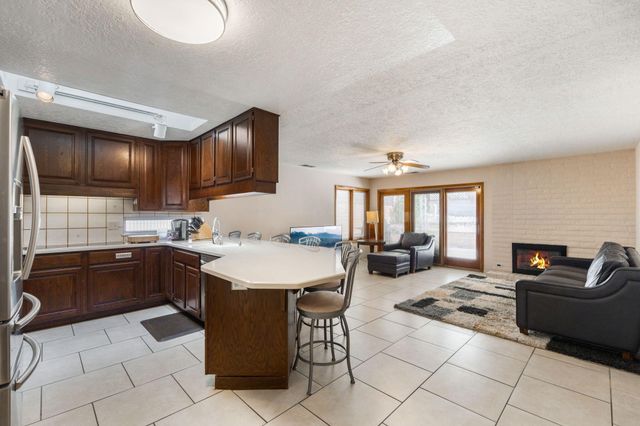 3828 Piermont Drive NE, Albuquerque, NM 87111