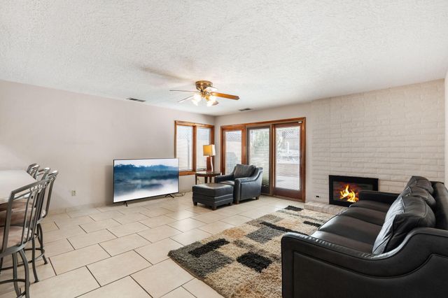 3828 Piermont Drive NE, Albuquerque, NM 87111