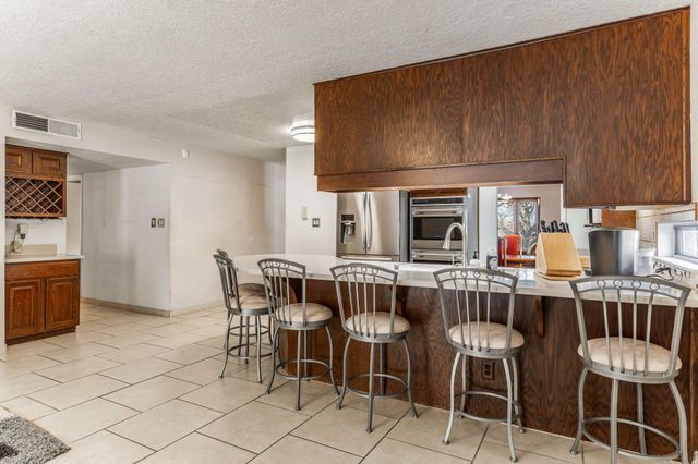 3828 Piermont Drive NE, Albuquerque, NM 87111