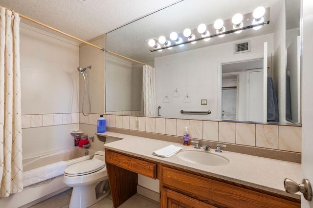 3828 Piermont Drive NE, Albuquerque, NM 87111