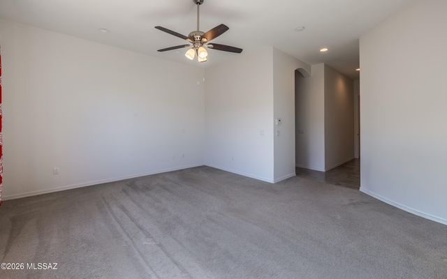 8881 E Wright School Loop, Tucson, AZ 85715