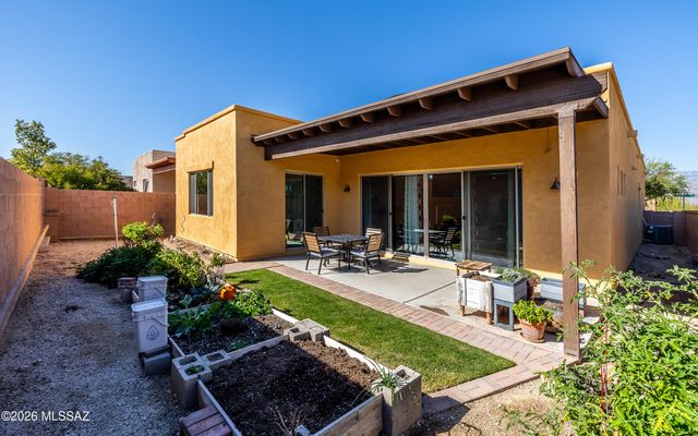 8881 E Wright School Loop, Tucson, AZ 85715