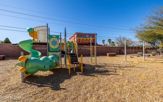 8881 E Wright School Loop, Tucson, AZ 85715