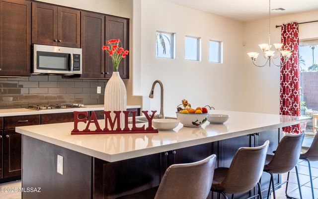 8881 E Wright School Loop, Tucson, AZ 85715