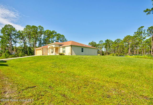 770 Harriet Avenue SW, Palm Bay, FL 32908