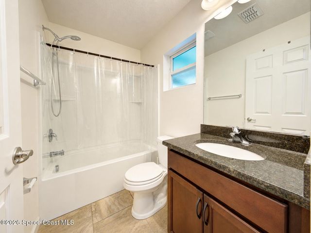 770 Harriet Avenue SW, Palm Bay, FL 32908
