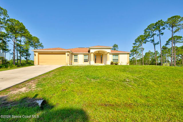 770 Harriet Avenue SW, Palm Bay, FL 32908