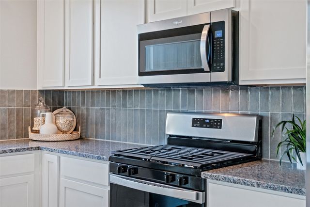 1492 Kingsbridge Drive, Princeton, TX 75407