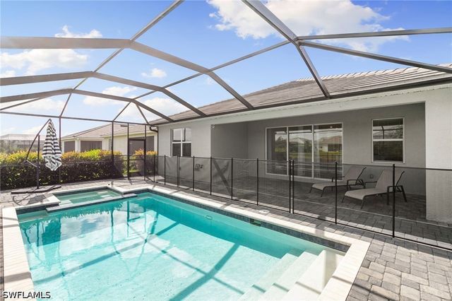 2525 Kona WAY, Naples, FL 34120