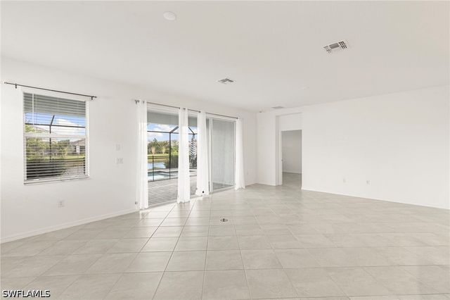 2525 Kona WAY, Naples, FL 34120