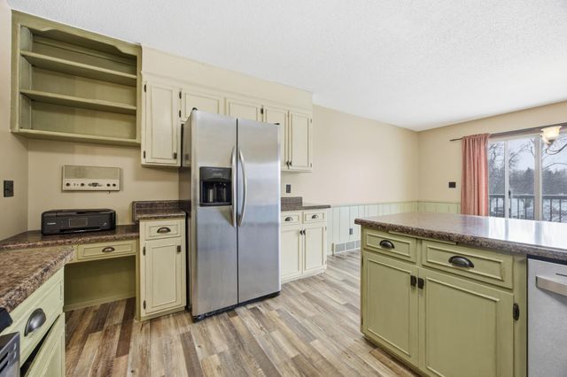 3512 40th Avenue S, Prairie Rose, ND 58104