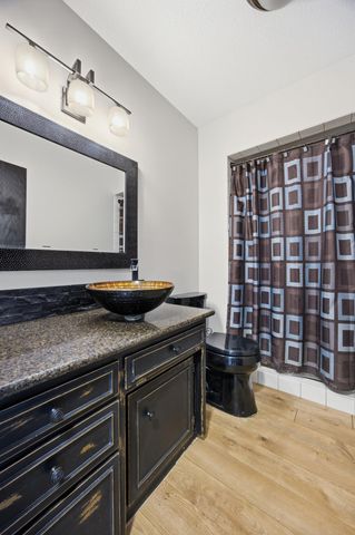 3512 40th Avenue S, Prairie Rose, ND 58104